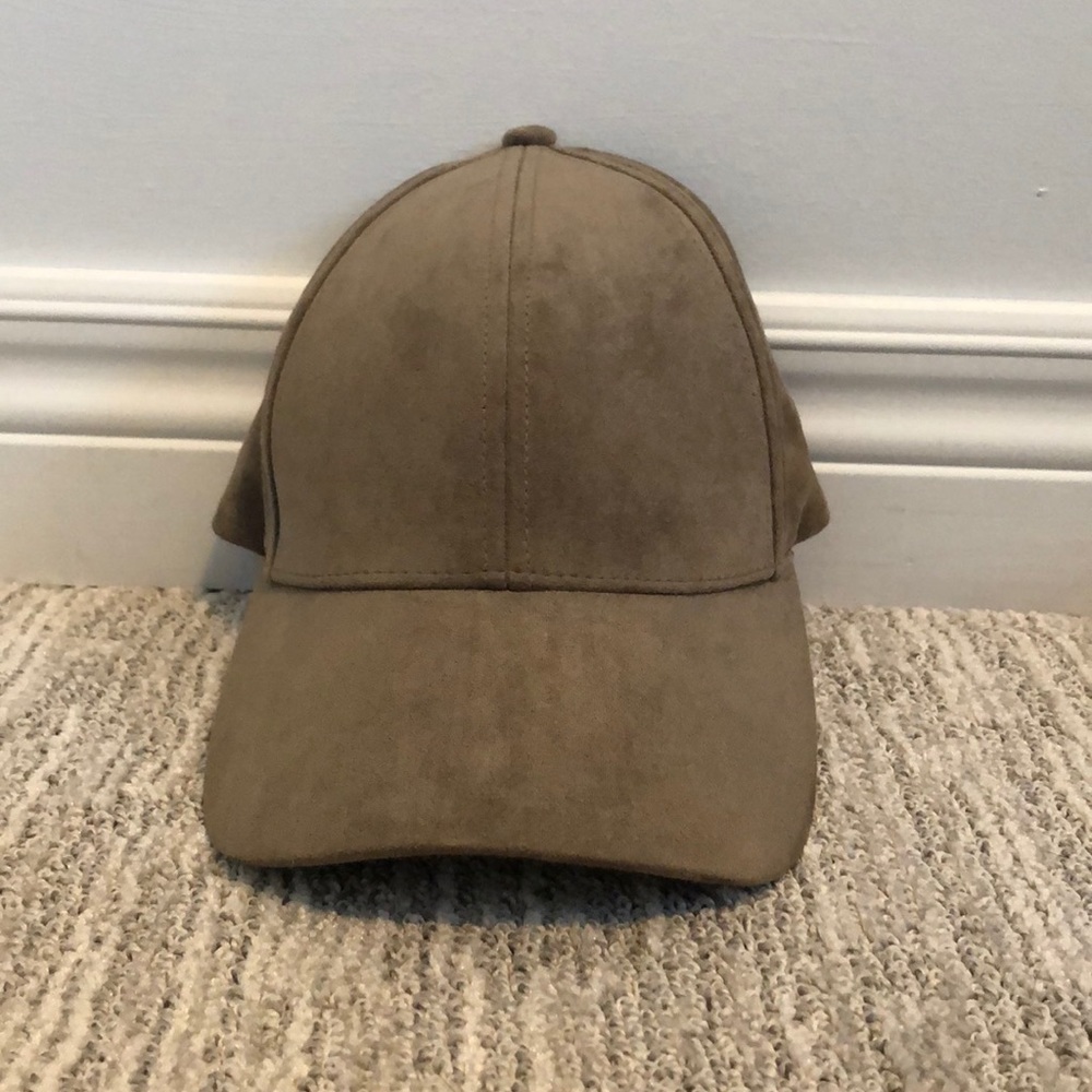 Wilfred free hat